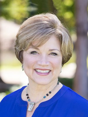 Donna Kelly